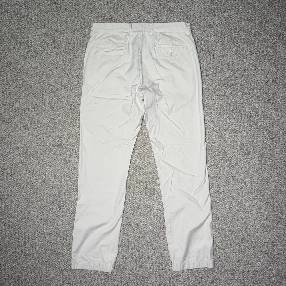J. Crew The Sutton Summerweight Chino